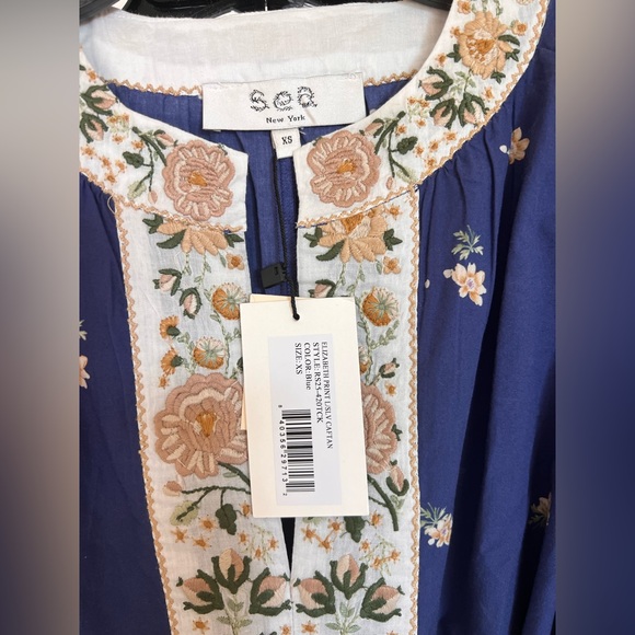 Exclusive Blue Elizabeth Print Longsleeve Caftan Dress Dress for Tuckernuck - Picture 4 of 5